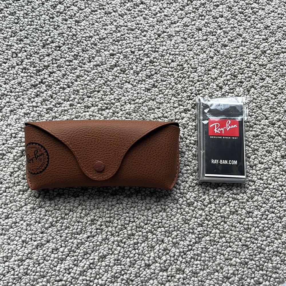 Ray-Ban sunglasses case with genuine lens cleaner